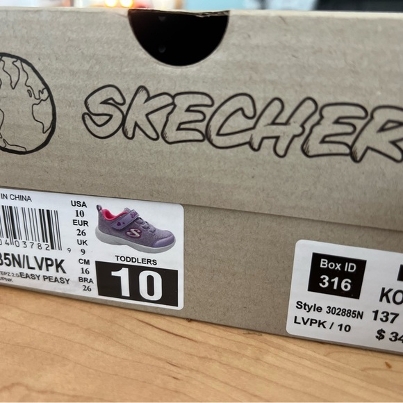 NEW IN BOX! Skechers Kids Lilac and Hot Pink Mesh Sneaker - Picture 2 of 7